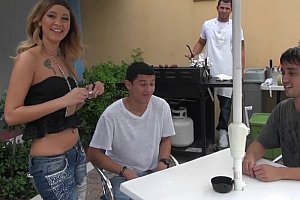 chinese野外妇女